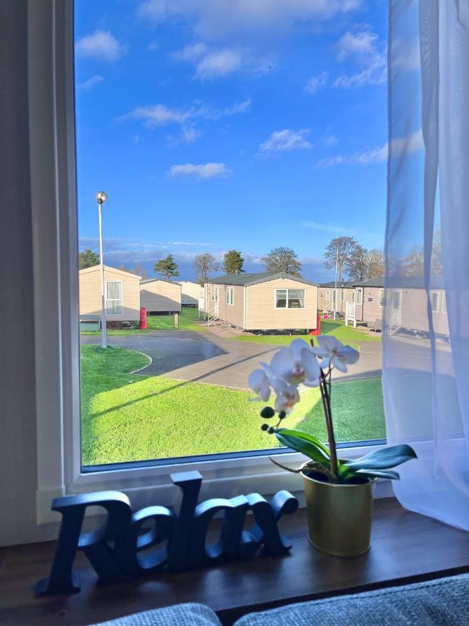Lovely 3 Bedroom Holiday Home In Seton Sand Caravan Park Wi-Fi Xbox EDI Exterior photo